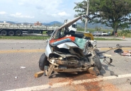 Motorista fica gravemente ferido em coliso frontal em Ilhota