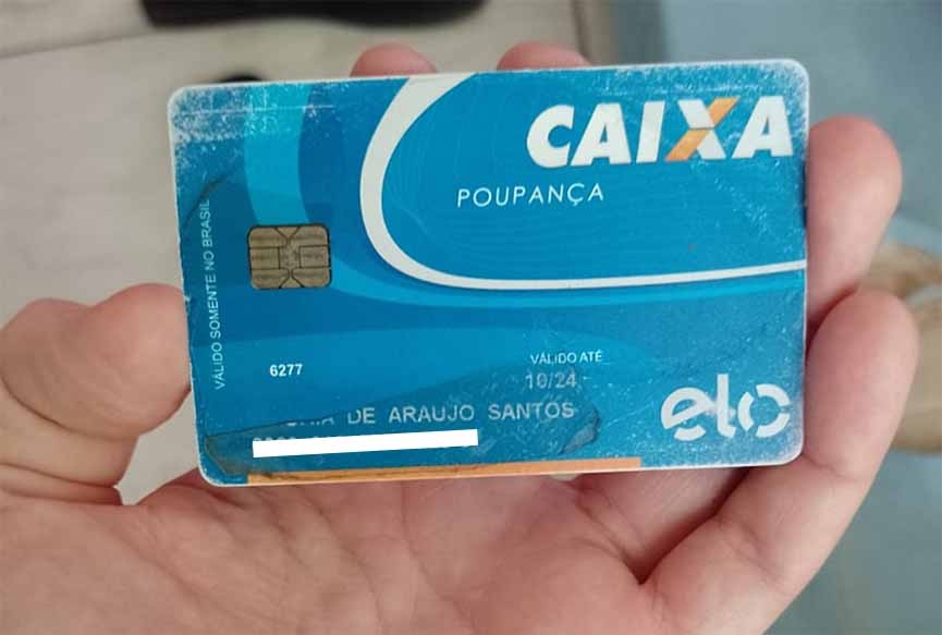 Carto da Caixa Econmica  encontrado na Margem Esquerda, em Gaspar