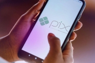 Falso pix: estelionatrio  preso aps tentar aplicar golpe de R$2,5 mil em Brusque