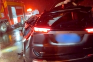 Coliso frontal entre dois carros mata mulher na BR-470 em SC