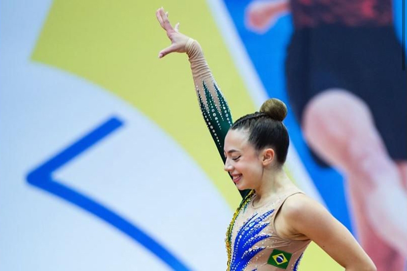 Neta de casal gasparense conquista campeonato sul-americano de ginstica aerbica