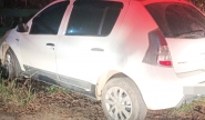 Carro furtado  encontrado abandonado na Jorge Lacerda, em Ilhota