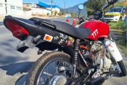 Moto com documento vencido h 18 anos  apreendida em Gaspar