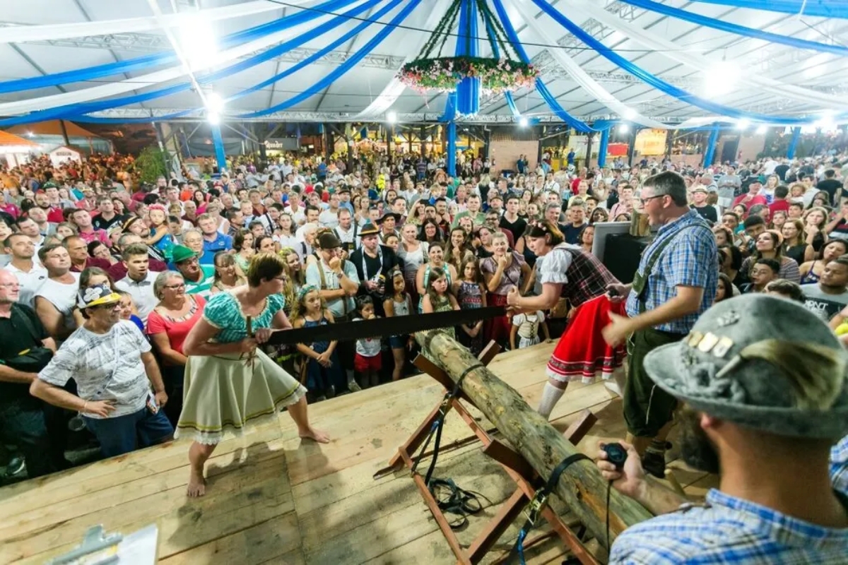 Festa Pomerana comemora 40 anos com programao especial em 2025