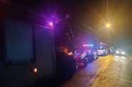 Carro cai em ribeiro e mulher morre afogada em Ilhota