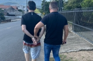 Professor que beijou aluna adolescente  condenado a quase oito anos de priso
