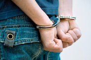 Homem  preso aps se masturbar olhando para policial em Brusque