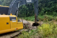 Aps laudo tcnico da Defesa Civil, prefeitura realiza limpeza no Ribeiro Gaspar Grande