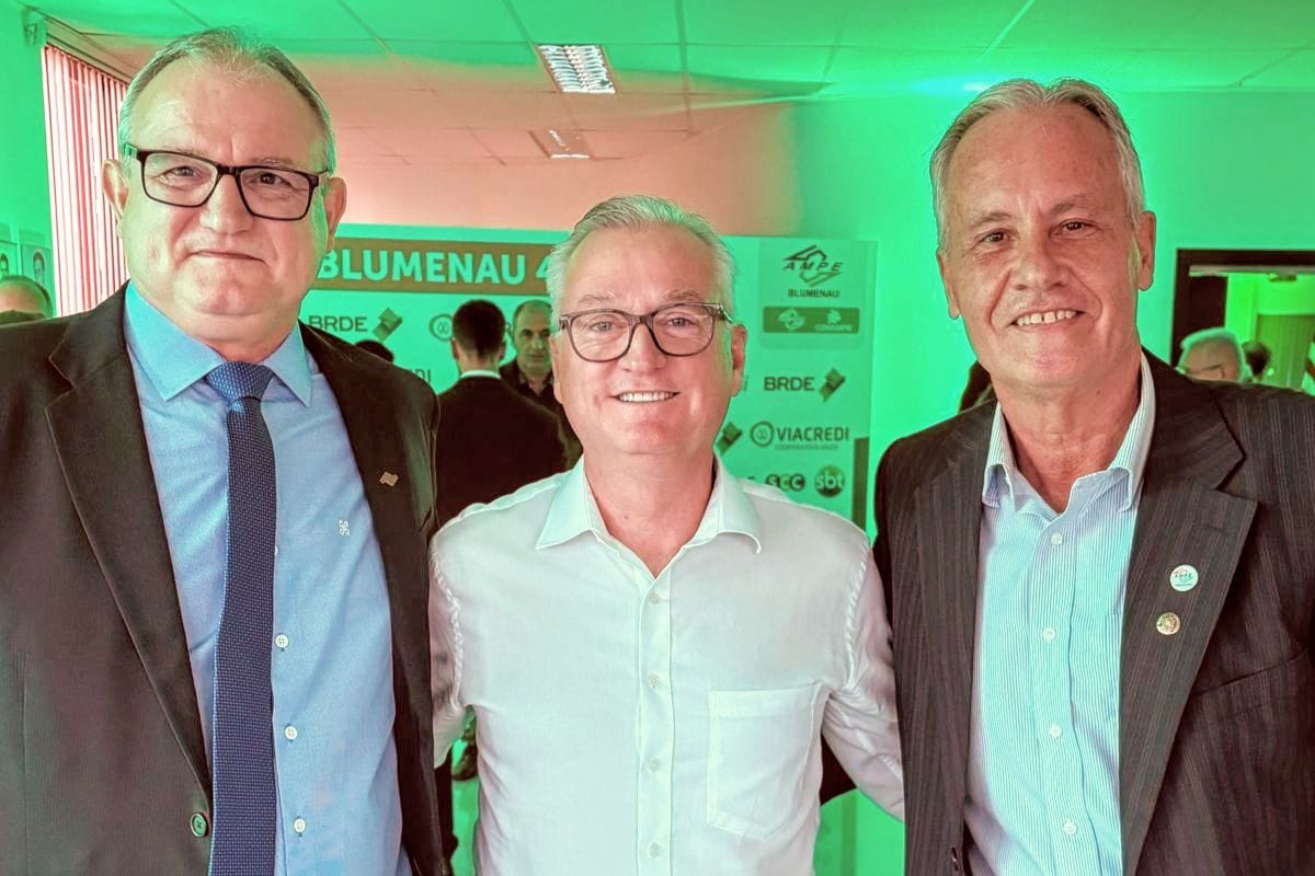 Empresrio gasparense Douglas Junkes assume vice-presidncia da Fampesc