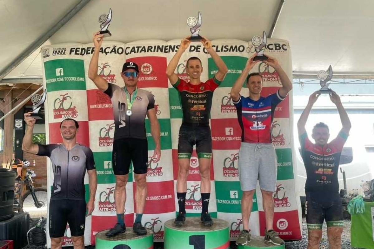 Gasparenses vencem 1 etapa do Campeonato Estadual de Montain Bike