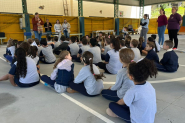 Crianas da Escola Belchior aprendem sobre sustentabilidade em gincana