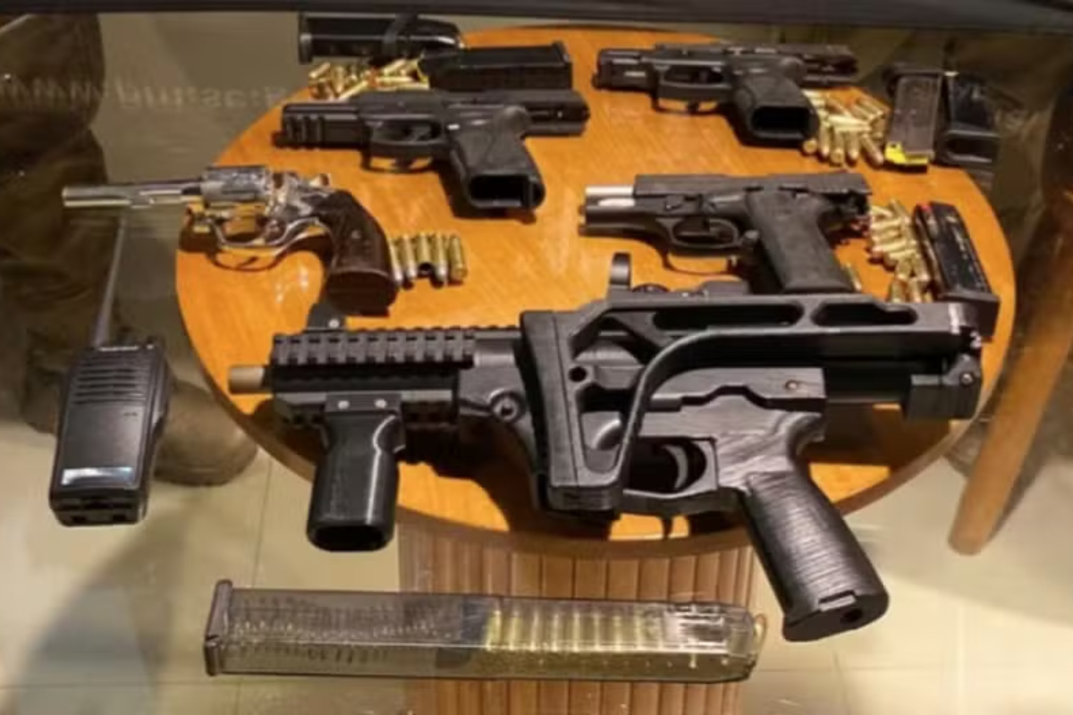 Quatro suspeitos morrem durante confronto com a polcia em SC