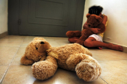 Abuso sexual � descoberto ap�s menina de 13 anos registrar beb� em Blumenau; padrasto � preso