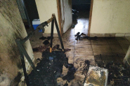 Jovens sofrem queimaduras nos braços e pernas em incêndio em casa no bairro Lagoa, em Gaspar