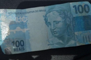 Homem é preso ao tentar pagar água com nota falsa de R$100 em Gaspar