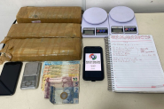 PM encontra maconha dentro de geladeira e traficante é preso na divisa entre Gaspar e Brusque