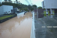 Chuva volta a causar alagamentos na rua Rosalina Theiss, no Gaspar Grande