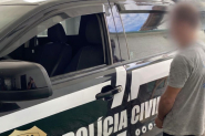 Preso homem que usou barra de ferro para agredir companheira por ci�mes em Gaspar
