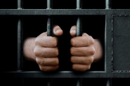 Homem � preso ap�s amea�ar matar a ex caso ela n�o reatasse o relacionamento em Blumenau