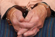 Estuprador de 72 anos condenado a 15 anos de pris�o � detido em Rodeio