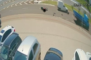 Motorista faz convers�o proibida e causa acidente que mata motociclista em Chapec�